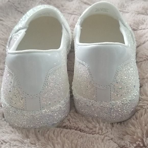 Vegan glitter slides! Call it spring. - Picture 4 of 6